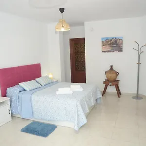 Grande Con Terraza Privada, Centro Alloggio in famiglia