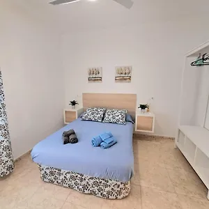 Apt. Cerca De La Playa Y Airport Appartamento
